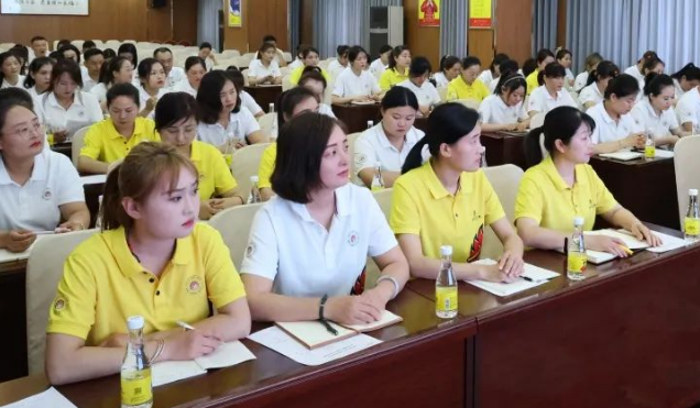 用心服務20年 提質(zhì)增效塑品牌--盛隆之家舉辦2023年新店長培訓班