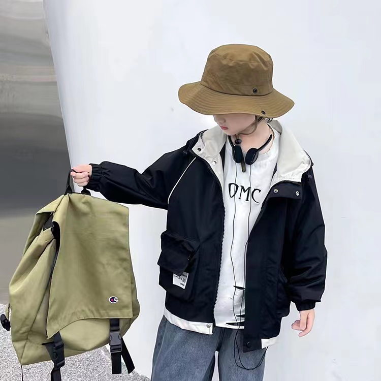 【名品】秋日穿搭不用愁，盛隆之家?guī)湍沔i定全家溫暖