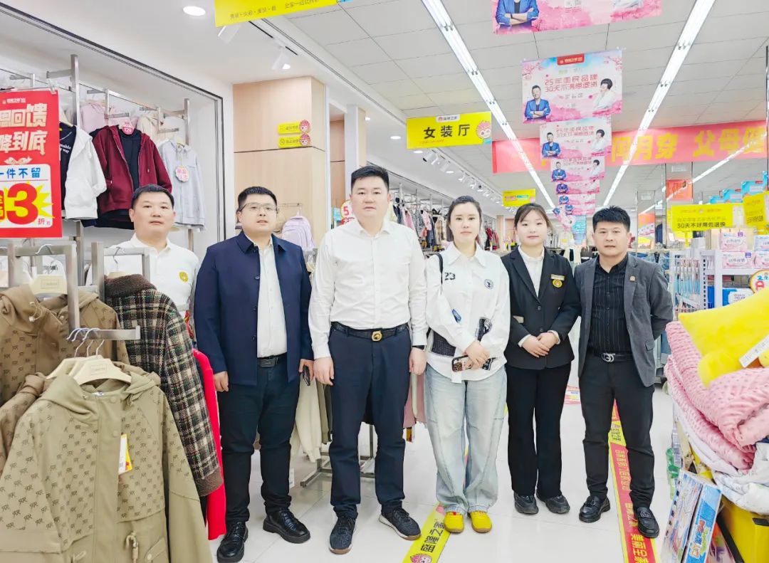 盛魯杰總經(jīng)理到平邑仲村等門店調(diào)研